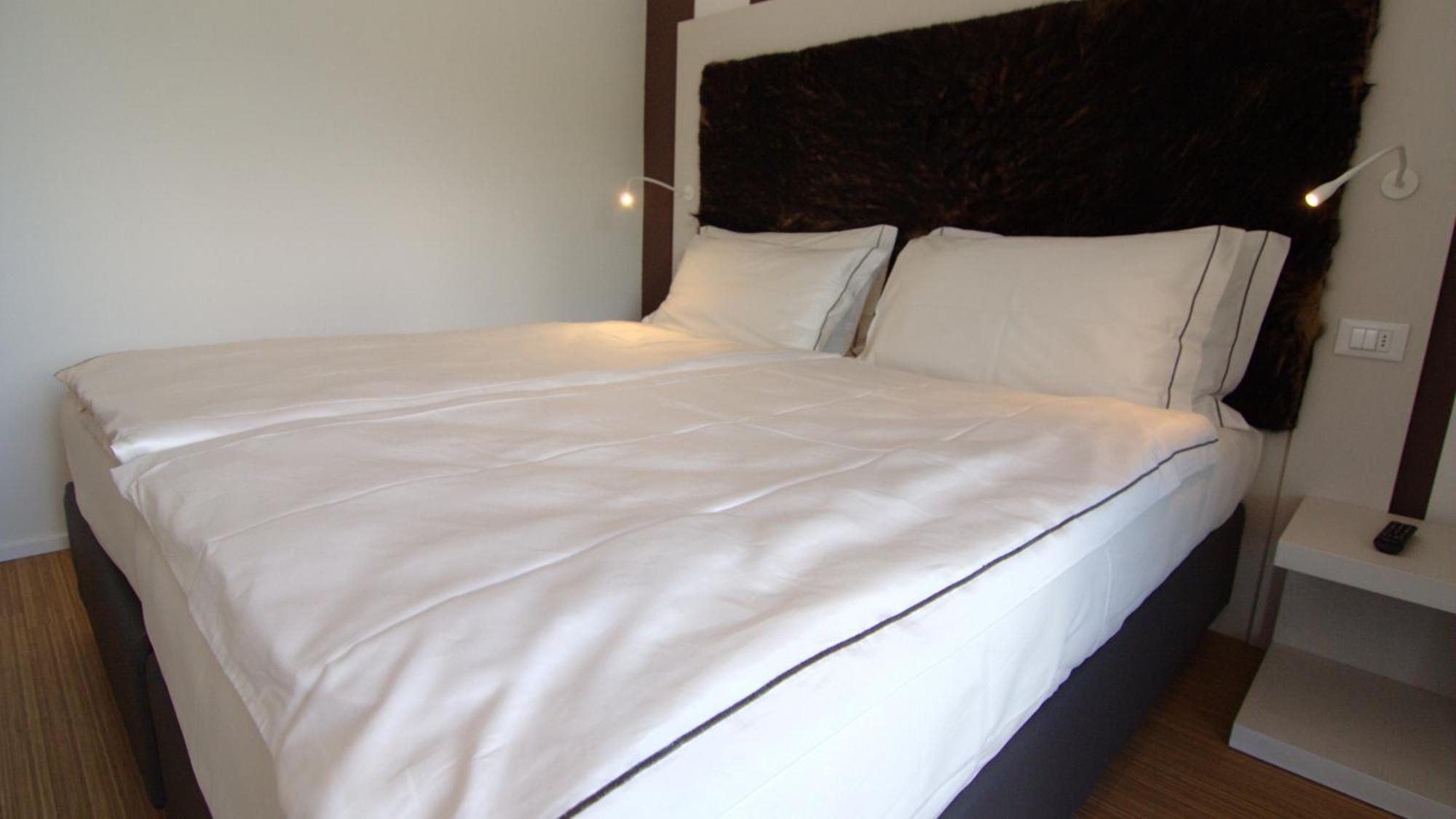 Hotel Bavaria เลวิโกแตร์เม ภายนอก รูปภาพ