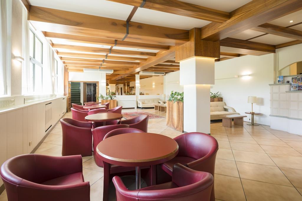 Hotel Bavaria เลวิโกแตร์เม ภายนอก รูปภาพ