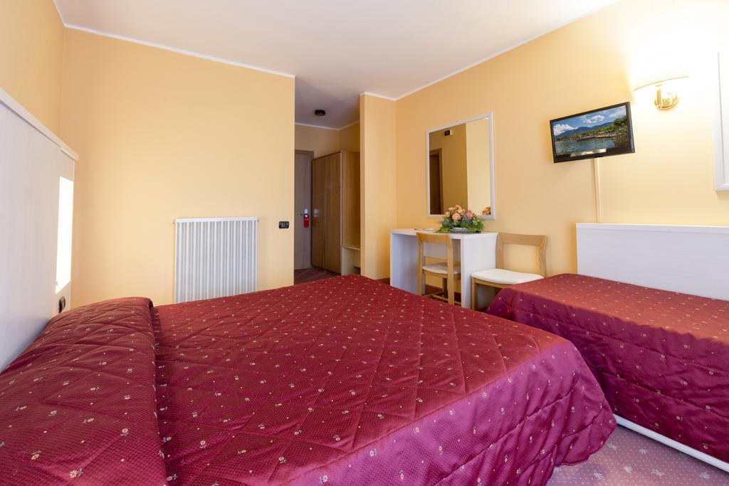 Hotel Bavaria เลวิโกแตร์เม ภายนอก รูปภาพ