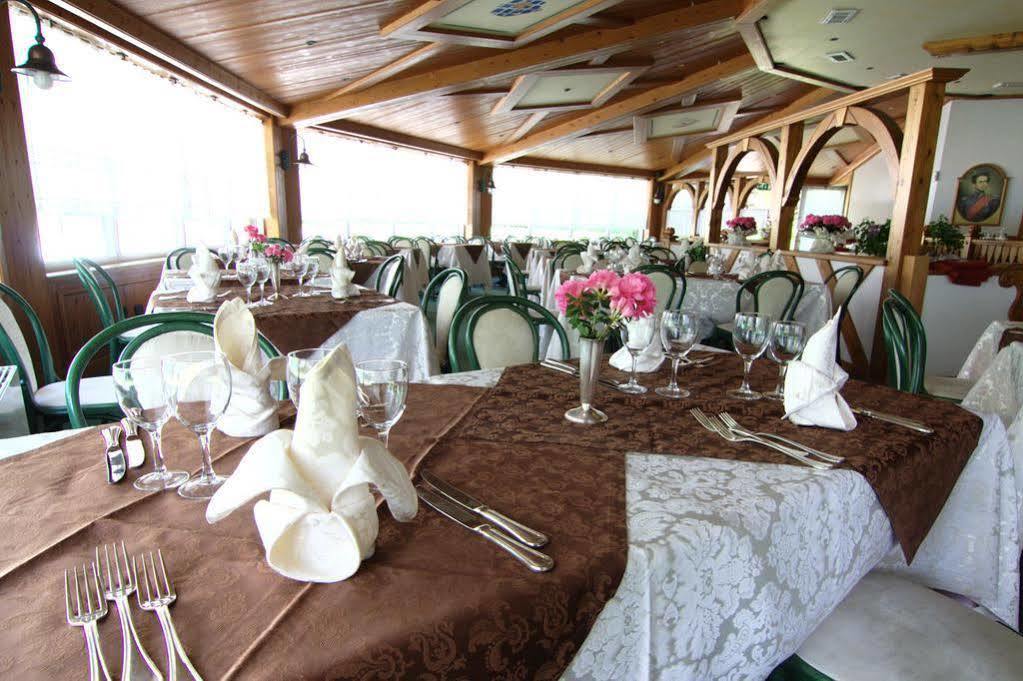 Hotel Bavaria เลวิโกแตร์เม ภายนอก รูปภาพ
